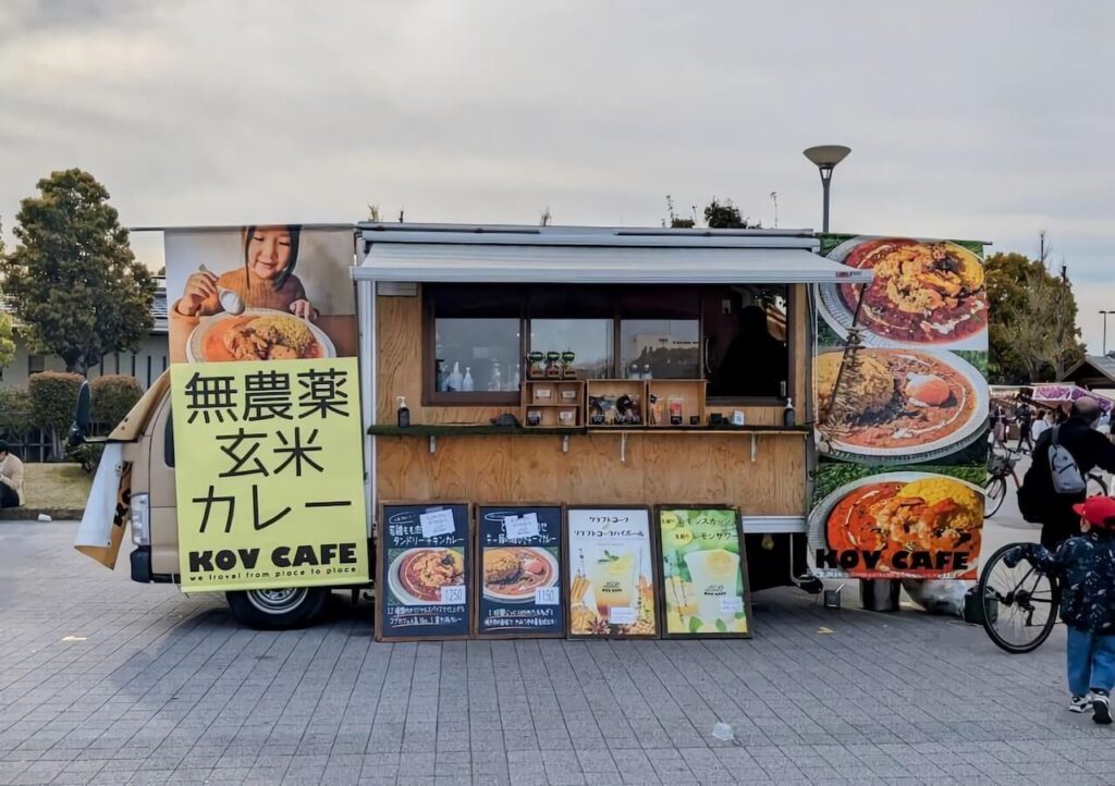 キッチンカーの装飾