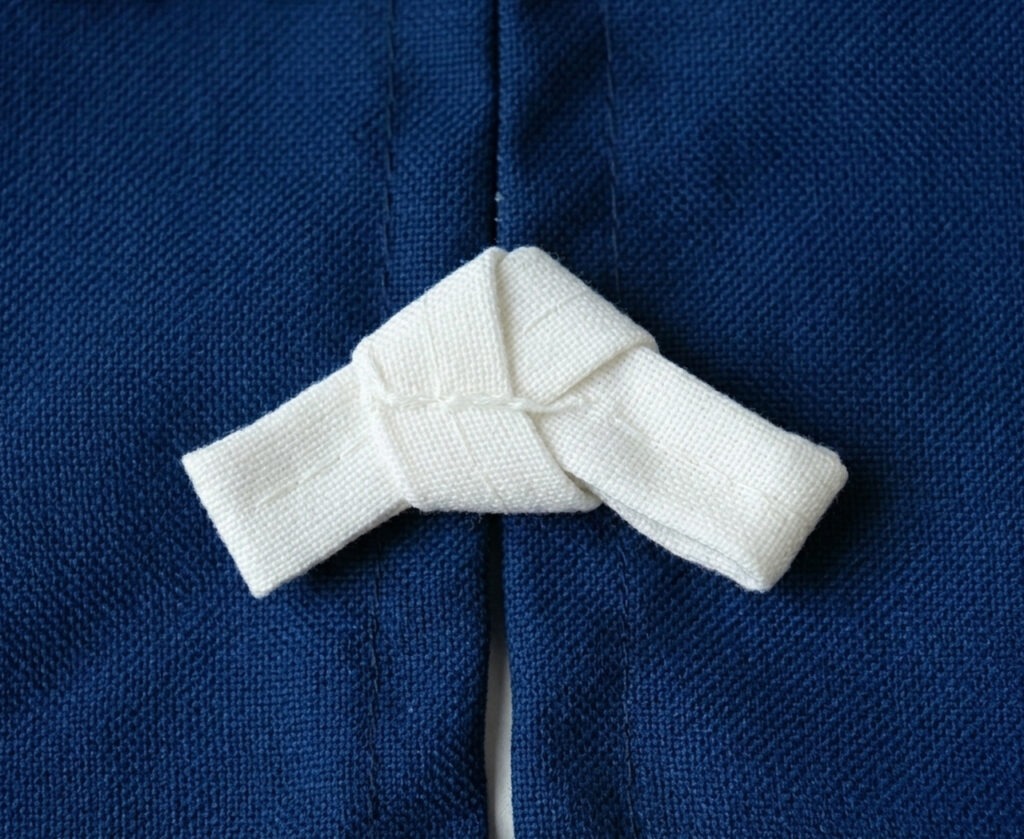 のれんの飾り結び紺×白